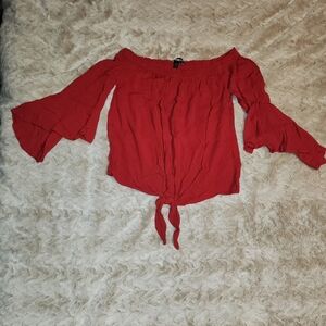 Express off shoulder